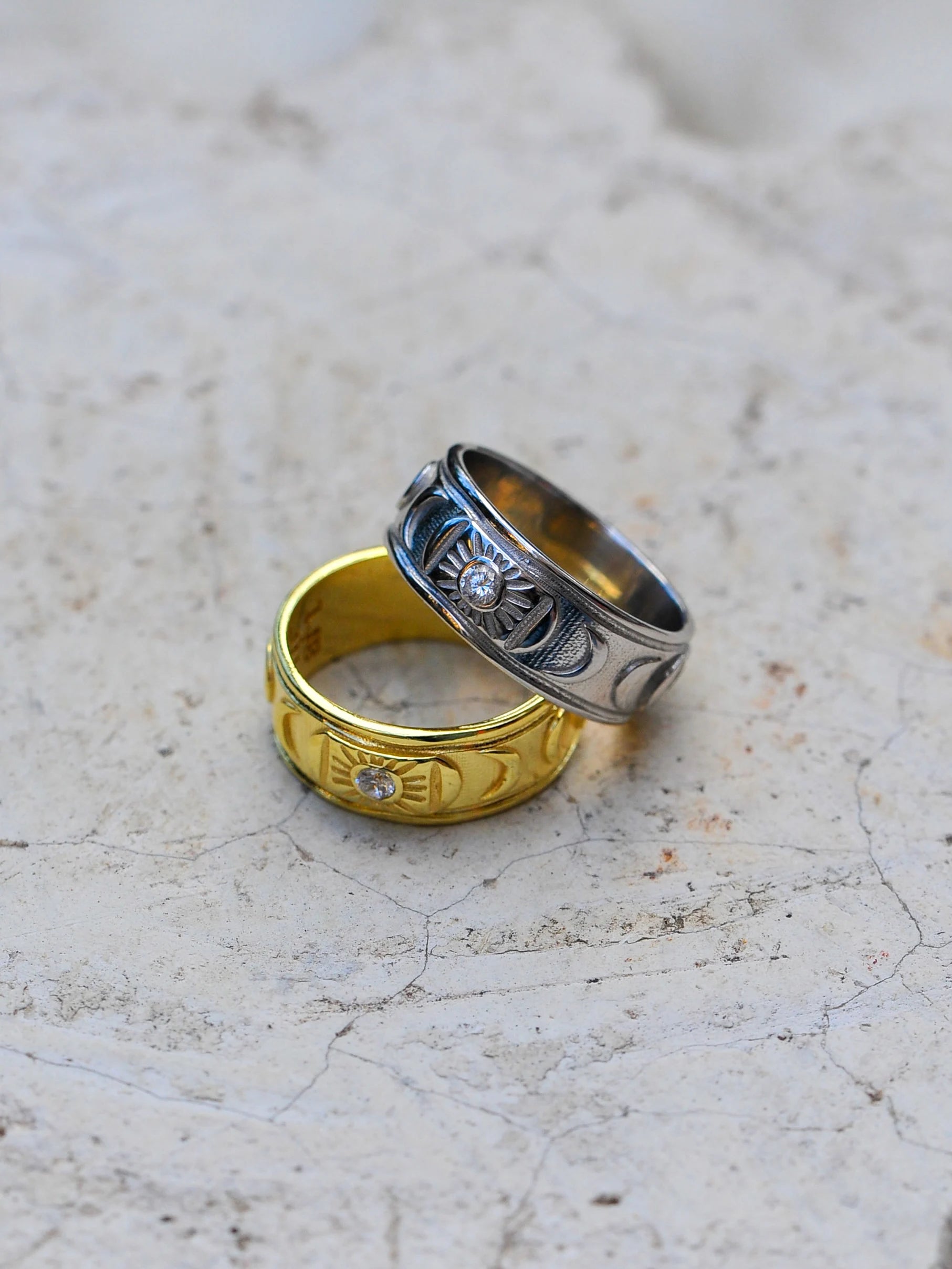 Moony Gold